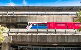 Parkroyal Suites Bangkok